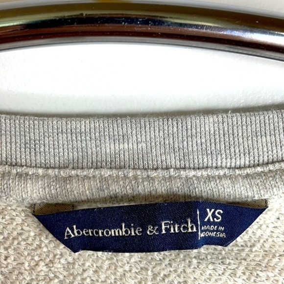 ABERCROMBIE & FITCH | Women’s Light Gray A&F Pullover Sweatshirt Size XS - Picture 3 of 7